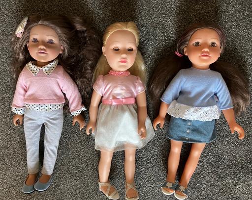 Buy & Sell Sherwood Oaks Business Park Mansfield - Photos for 3x Designer Friends dolls £6 for all
