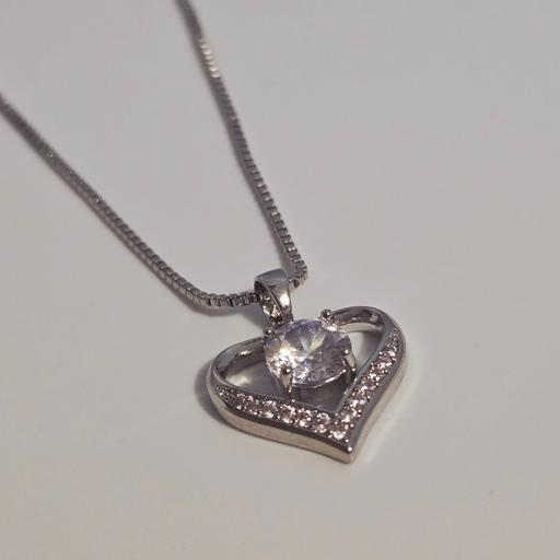 Buy & Sell Poole Bournemouth, Christchurch and Poole - Photos for Stainless Steel Heart Rhinestone Necklace