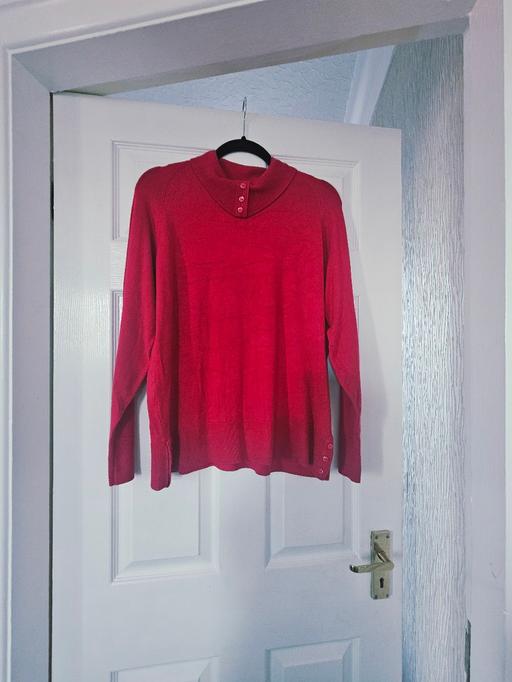 Buy & Sell Newton Doncaster - Photos for Pink jumper, size 18.
