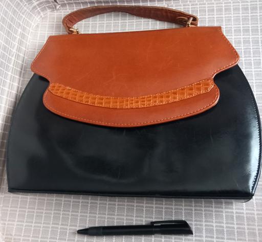 Buy & Sell Thatto Heath Saint Helens - Photos for leather handbag