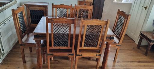 Buy & Sell Birchills Walsall - Photos for 6 SEATER SOLID WOOD DINING SET