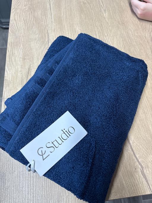 Buy & Sell Duckmanton Chesterfield - Photos for Studio zero twist bath towel