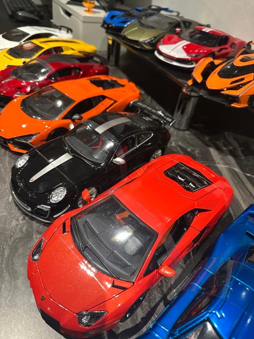 Buy & Sell Wembley Brent - Photos for Range of 1:18 scale model cars