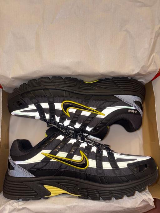Buy & Sell Goodmayes East London - Photos for Nike P-6000 High Voltage (Brand New Uk 8.5)