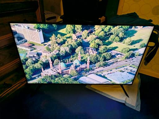 Buy & Sell Gleadless Valley Sheffield - Photos for 50 inch smart TV