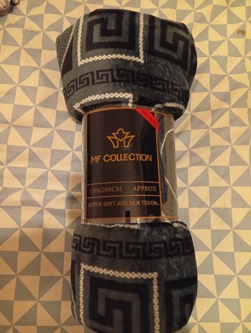 Buy & Sell Parkgate Rotherham - Photos for throw