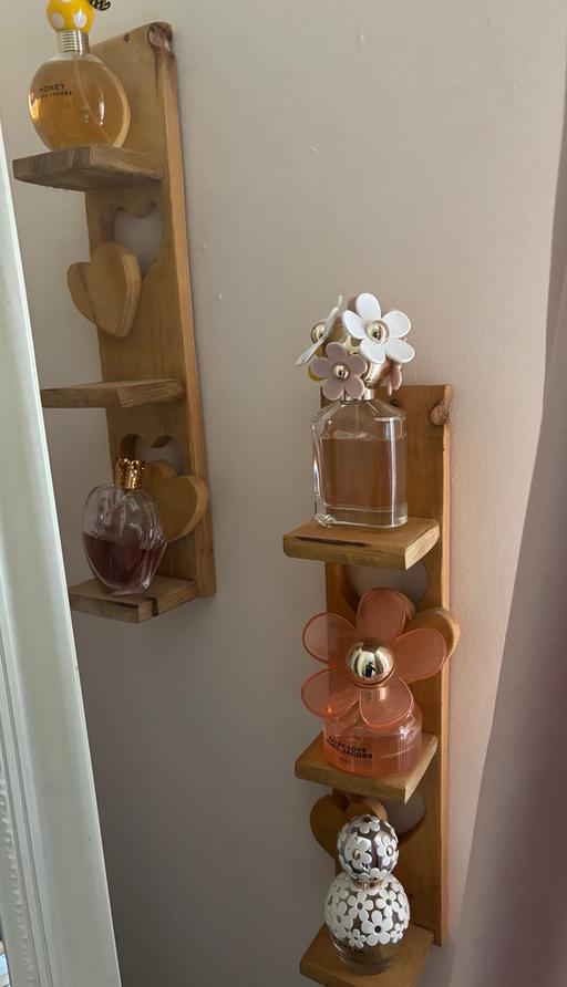 Buy & Sell Ettingshall Wolverhampton - Photos for Perfume Shelf