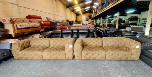 Buy & Sell Pentre Flintshire - Wales - Photos for Venzia fabric 2 x 3 seater sofas