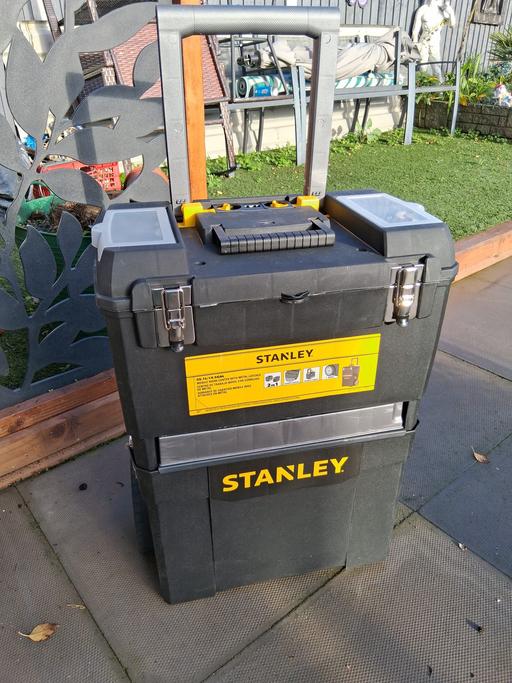 Buy & Sell Tipton Sandwell - Photos for Stanley tool trolley