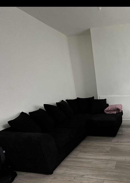 Buy & Sell Edmonton North London - Photos for Black sofa like new