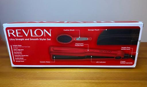 Buy & Sell Wrexham Wrexham - Wales - Photos for Revlon Straightener Bundle Set