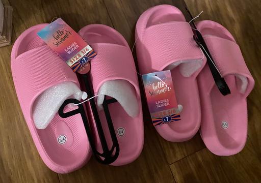 Buy & Sell Camp Hill Birmingham - Photos for Pink sliders size 3/4 & 5/6