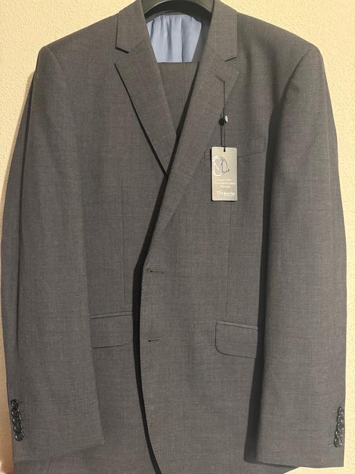 Buy & Sell Stapleton Bristol - Photos for The Sackville Cut, Pure Merino, Two Piece.