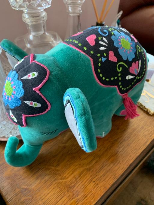 Buy & Sell Cradley Heath Sandwell - Photos for Elephant cushion BNWT buyer collect