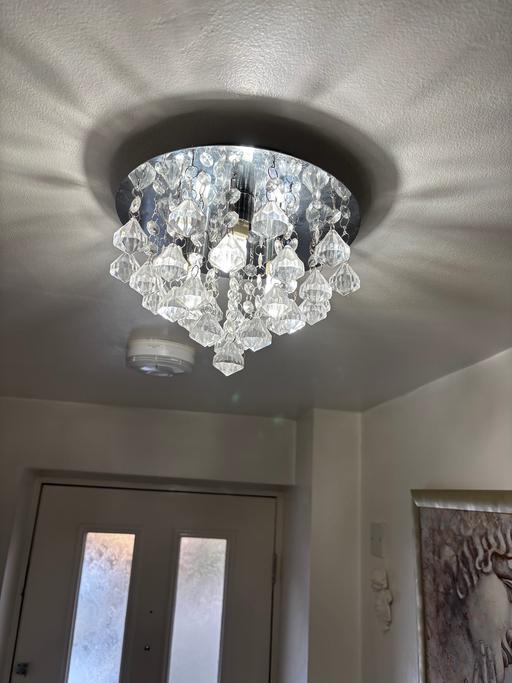 Buy & Sell Kings Hill Tonbridge and Malling - Photos for 2x smaller chandelier lights