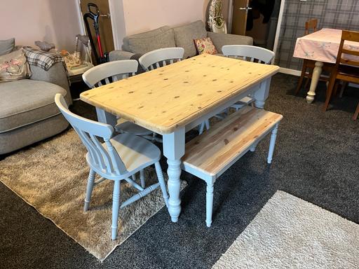Buy & Sell Saint Radigunds Canterbury - Photos for Farmhouse table, 4 chairs and a bench