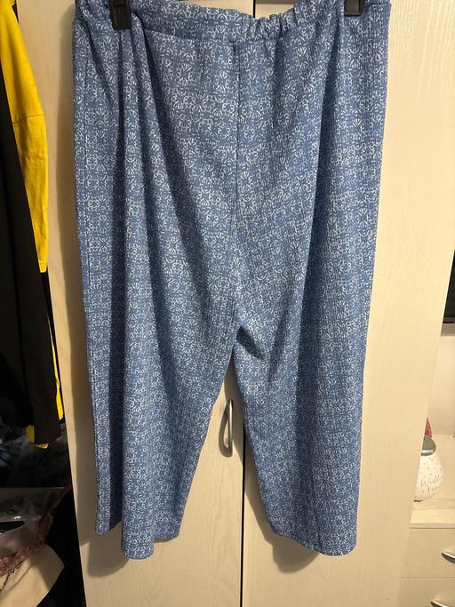 Buy & Sell Woodsetton Dudley - Photos for Ladies trousers