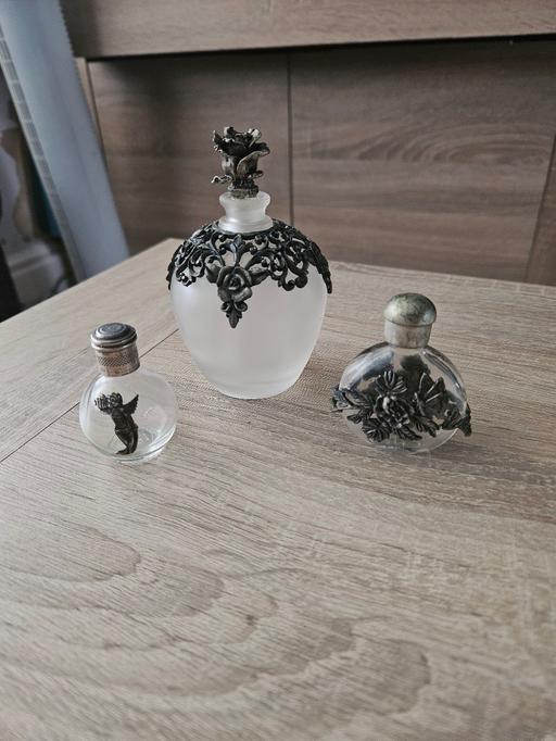 Buy & Sell Newton Doncaster - Photos for 3 collectable vintage perfume bottles.