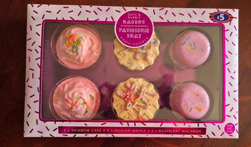 Buy & Sell Crumpsall Manchester - Photos for new Bakery Patisserie Tray Bath Fizzers