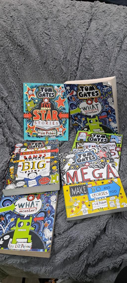 Buy & Sell Sutton Coldfield Birmingham - Photos for Tom Gates Books x6