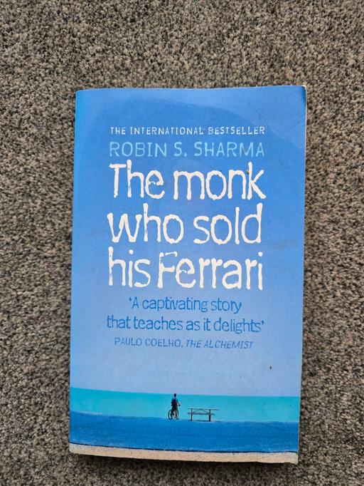 Buy & Sell Rowley Regis Sandwell - Photos for The Monk who sold his Farrari - paperback