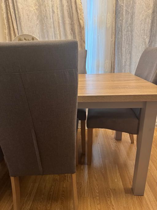 Buy & Sell East Bedfont South West London - Photos for Wood and grey dining table with 6 chairs