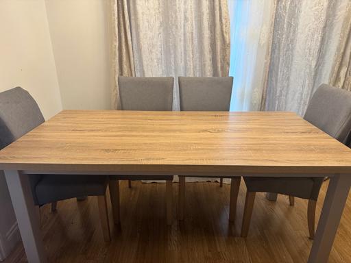 Buy & Sell East Bedfont South West London - Photos for Wood and grey dining table with 6 chairs