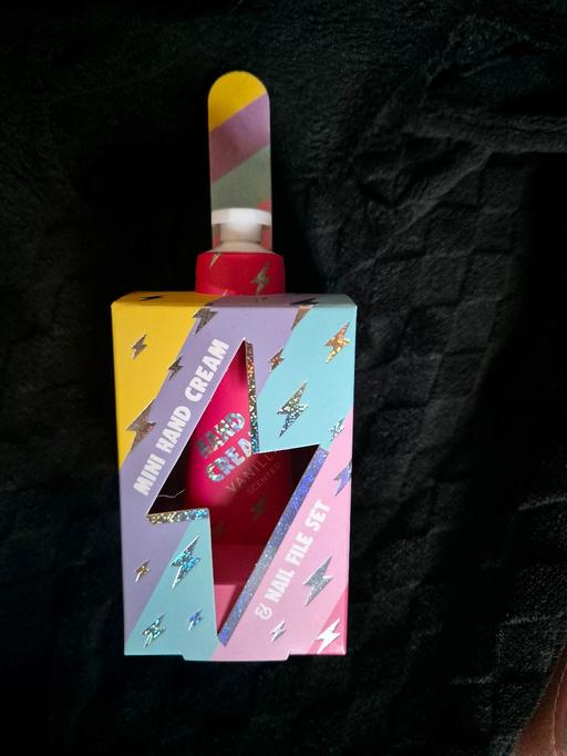 Buy & Sell Crumpsall Manchester - Photos for new Mini Hand Cream & File Set £1 EACH