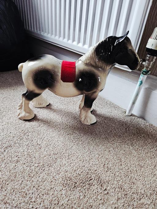 Buy & Sell Newton Doncaster - Photos for Large horse ornament..