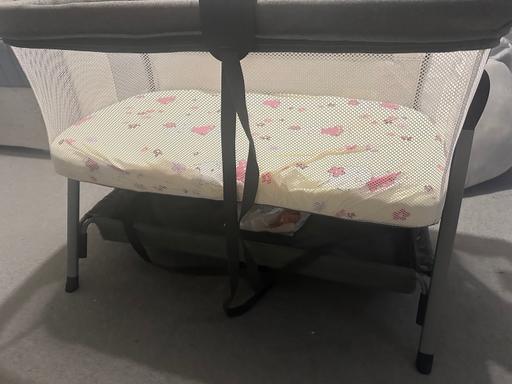 Buy & Sell Eden Park South East London - Photos for Costway baby bedside crib with mattress