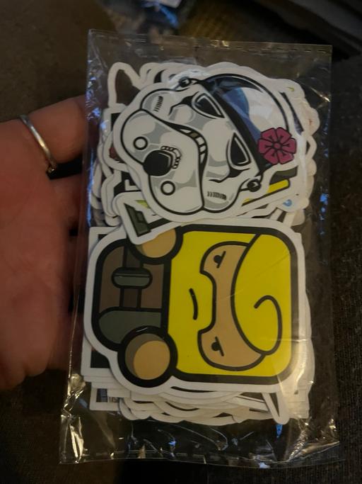 Buy & Sell Wednesfield Wolverhampton - Photos for 100 Star Wars sticker 1£