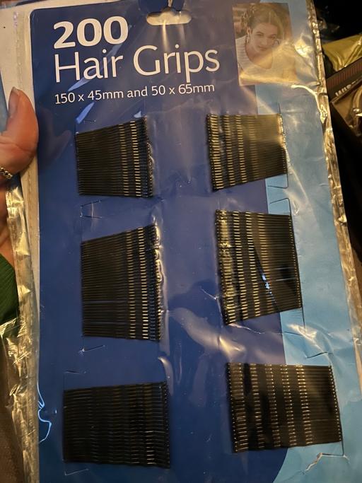 Buy & Sell Wednesfield Wolverhampton - Photos for Hair clips 1£ a pack a few available