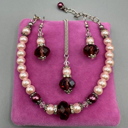 Buy & Sell Greet Birmingham - Photos for Lovely Crystal Jewellery Set