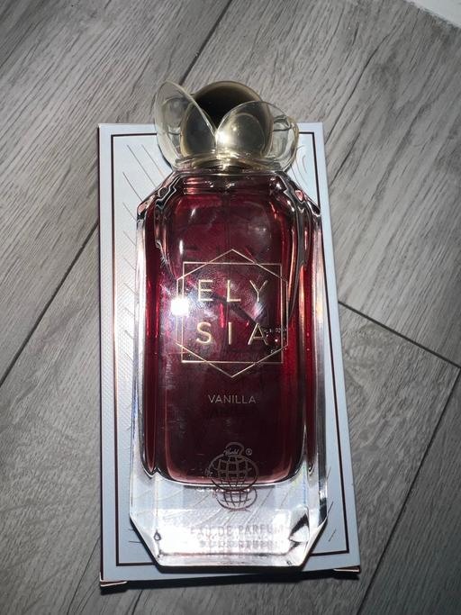 Buy & Sell Tividale Sandwell - Photos for Perfume