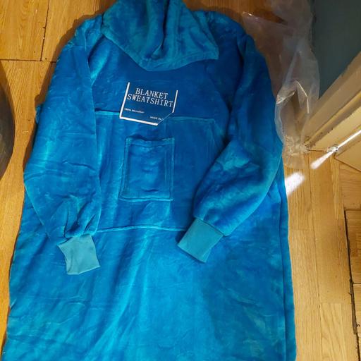Buy & Sell Ocker Hill Sandwell - Photos for blanket sweatshirt long onesize over size