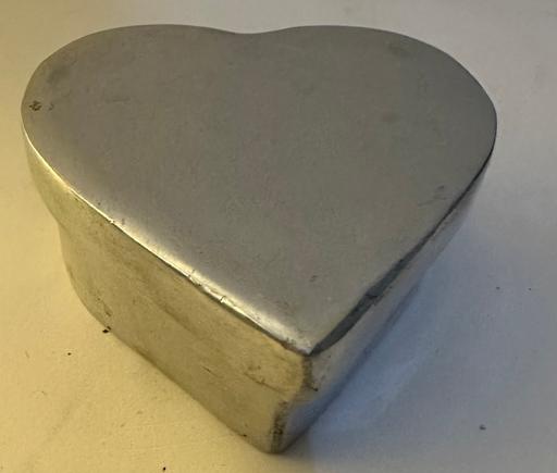 Buy & Sell Shirley Solihull - Photos for Heart Trinket pot