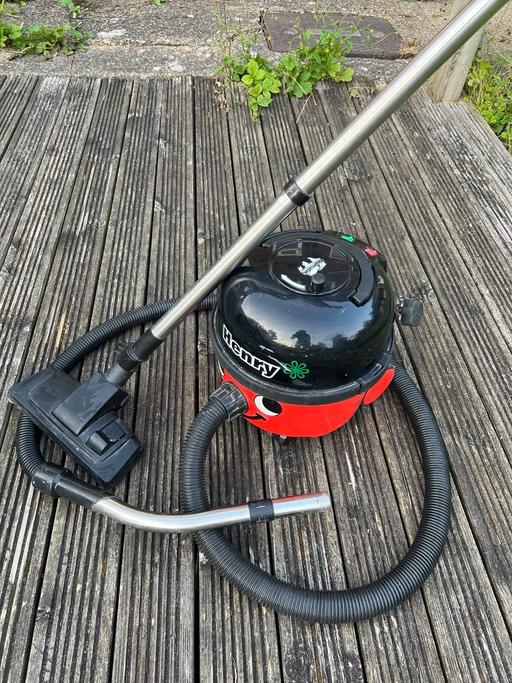 Buy & Sell Mortlake South West London - Photos for Henry hoover