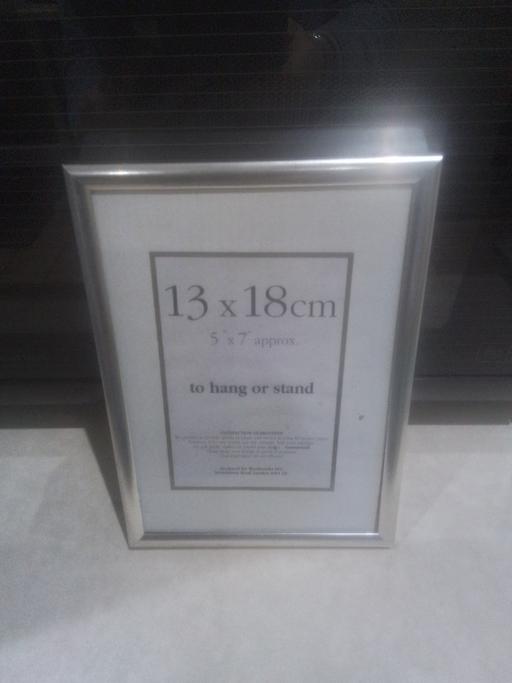 Buy & Sell Streetly Walsall - Photos for SILVER LOOK,PICTURE FRAME