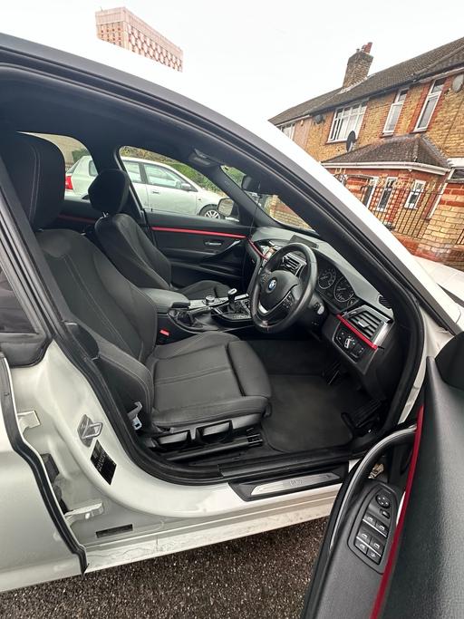 Vehicles Upper Edmonton North London - Photos for BMW 320i GT
