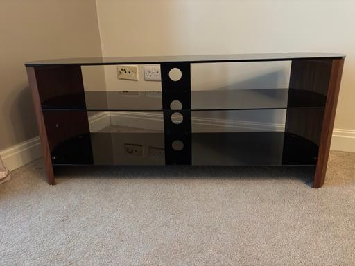 Buy & Sell Worrall Sheffield - Photos for TV Stand