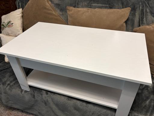 Buy & Sell Wigginton Tamworth - Photos for Lift top storage coffee table