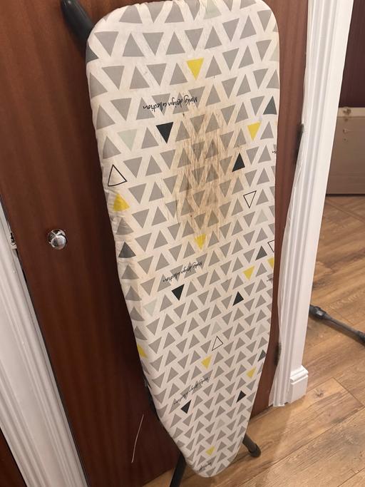 Buy & Sell Purley Croydon - Photos for Ironing board