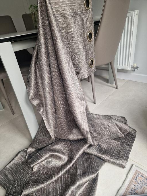 Buy & Sell Coulsdon Croydon - Photos for Curtains - antique gold