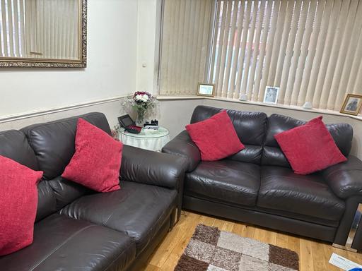 Buy & Sell Perry Barr Birmingham - Photos for 2 x 2 seater sofas