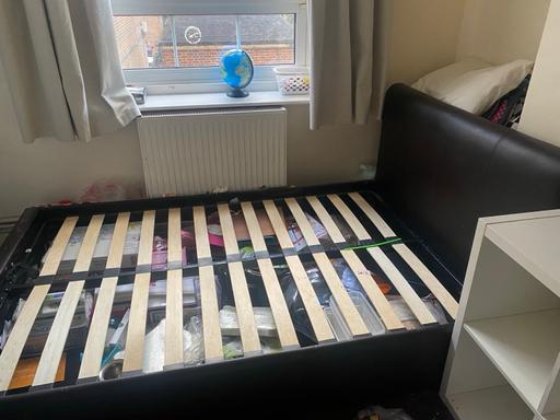 Buy & Sell Shoreditch North London - Photos for Ottoman Storage (small double) bed