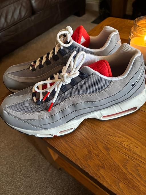 Buy & Sell Northfield Birmingham - Photos for Genuine Nike AirMax size 10 AS NEW no box