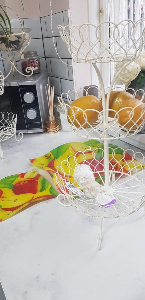 Buy & Sell Kings Norton Birmingham - Photos for fruit or cake stand.glassfruit plates