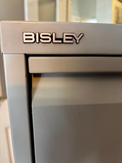 Buy & Sell Old Street East London - Photos for Filling cabinet