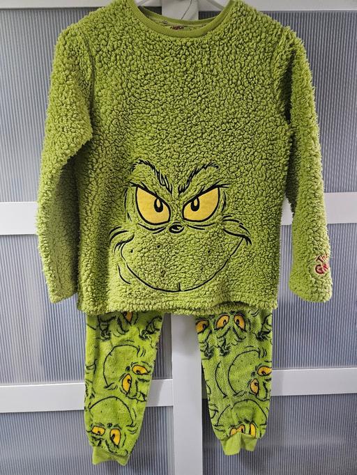 Buy & Sell Weston Point Halton - Photos for Age 11-12 Grinch PJs