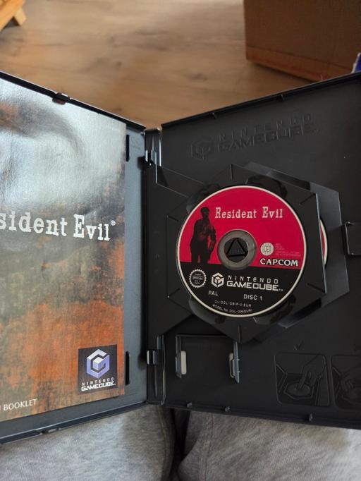 Buy & Sell Becontree Heath East London - Photos for Resident evil gamecube game